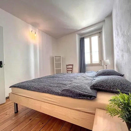 The Blue Nest - Citta Vecchia アパート