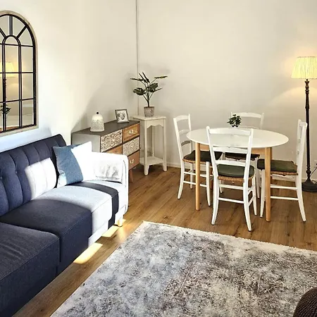 The Blue Nest - Vecchia Appartamento