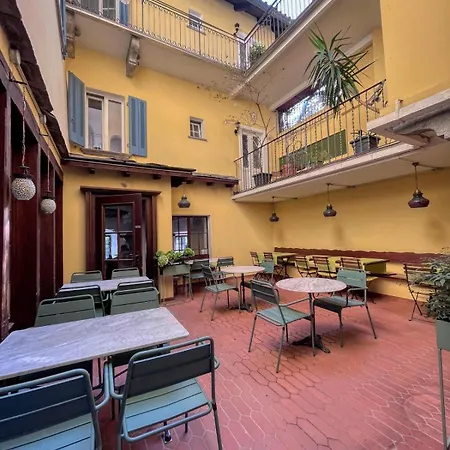 The Blue Nest - Vecchia * Locarno