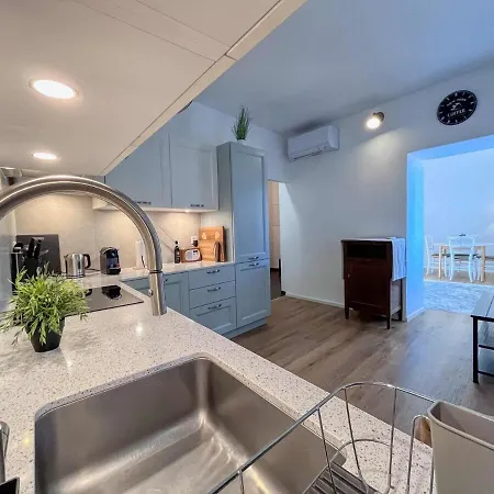 The Blue Nest - Citta Vecchia * 로카르노